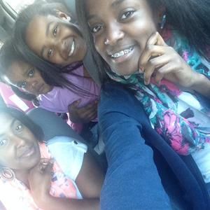 Meet your Posher, Venisha